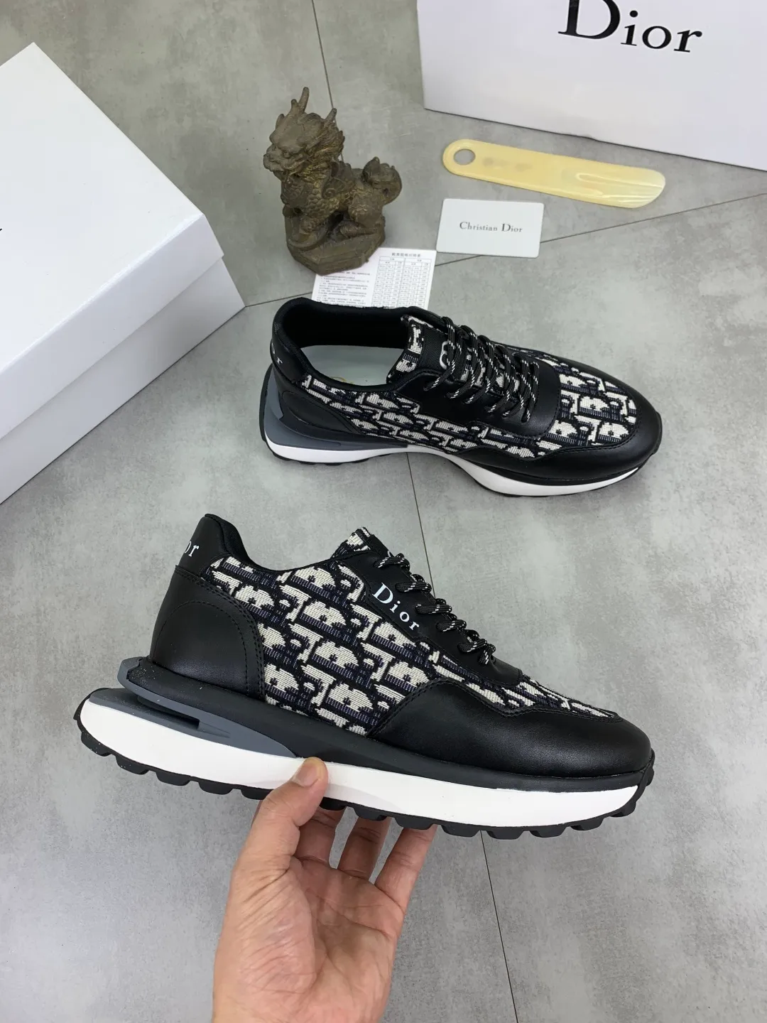Men's Men's Shoes💰P440💰[New Style]🆘[Dior] 2025 Dior Original Lace-up Low-top Men's Shoes Classic casual shoes 🔥This model is the official classic model, with high quality and made by famous original designers. It is made of high-quality cowhide with original materials➕Comfortable and breathable mesh lining➕Pigskin insole. The perfect last shape and generous and fashionable design have attracted many consumers. Suitable for drivers to drive🚗. What you want is the highest quality in the market. Color: 3️⃣Color code number: 38--44 (45 customized)